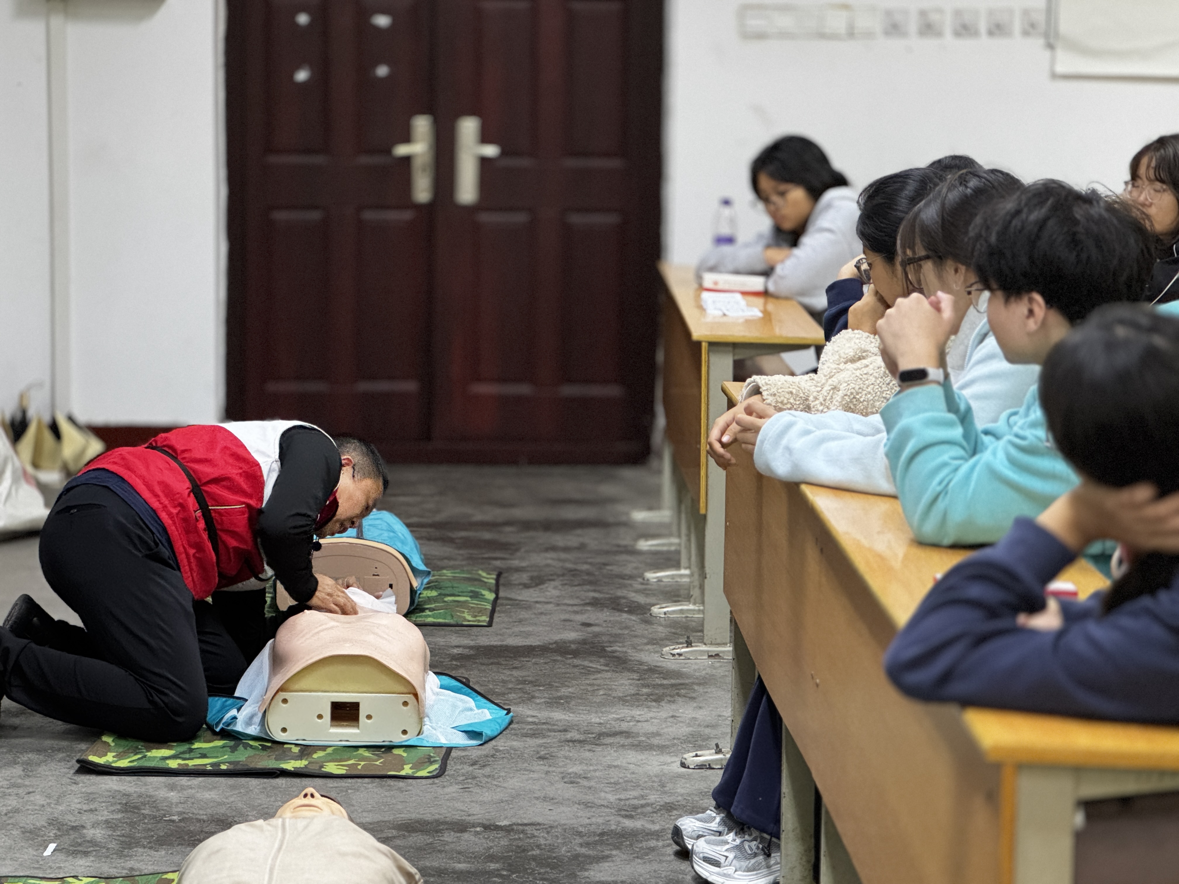 1760516229509095774.jpg 实操.jpg