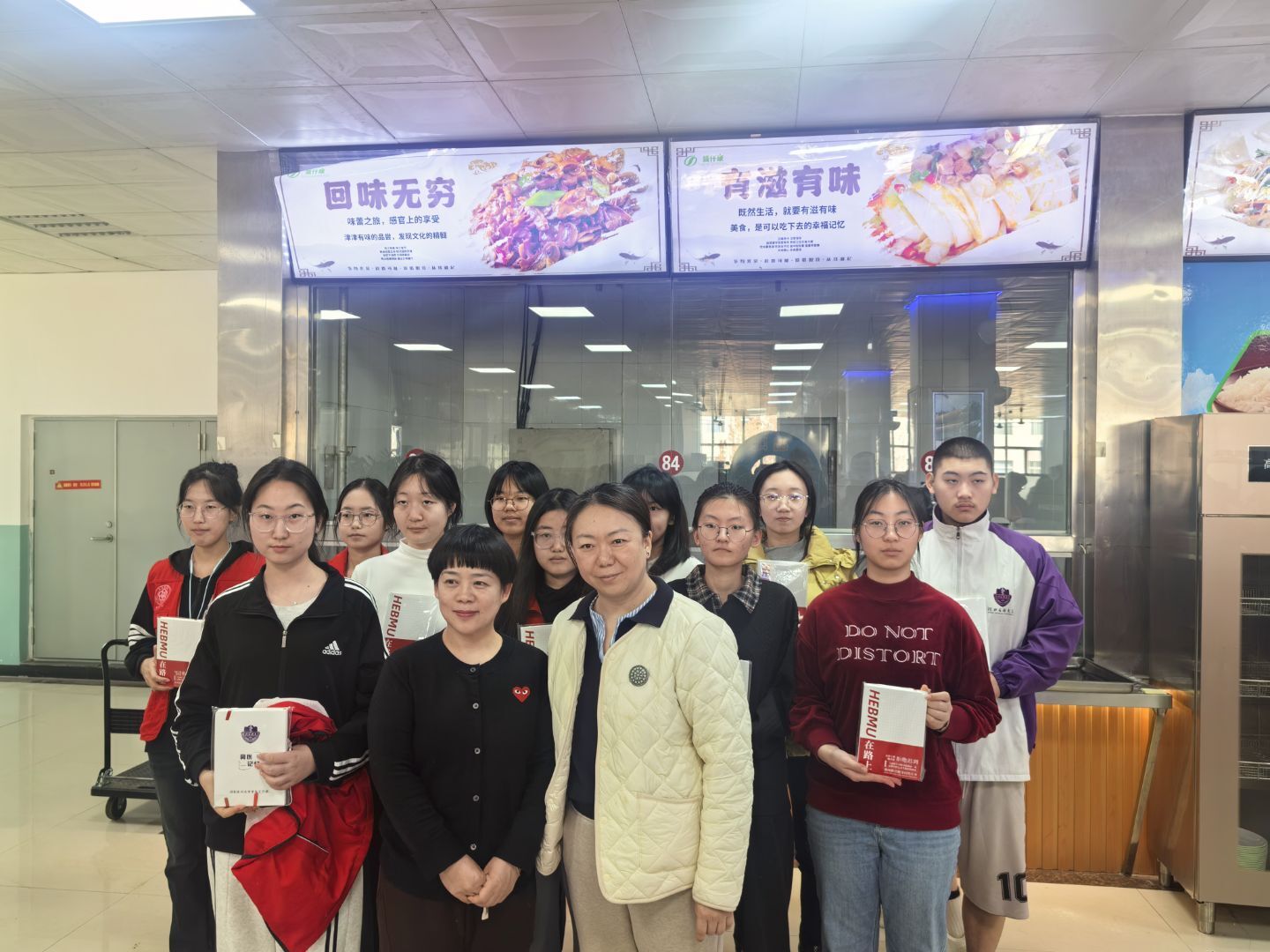 1767665325447084349.jpg 1767665325447084349.jpg